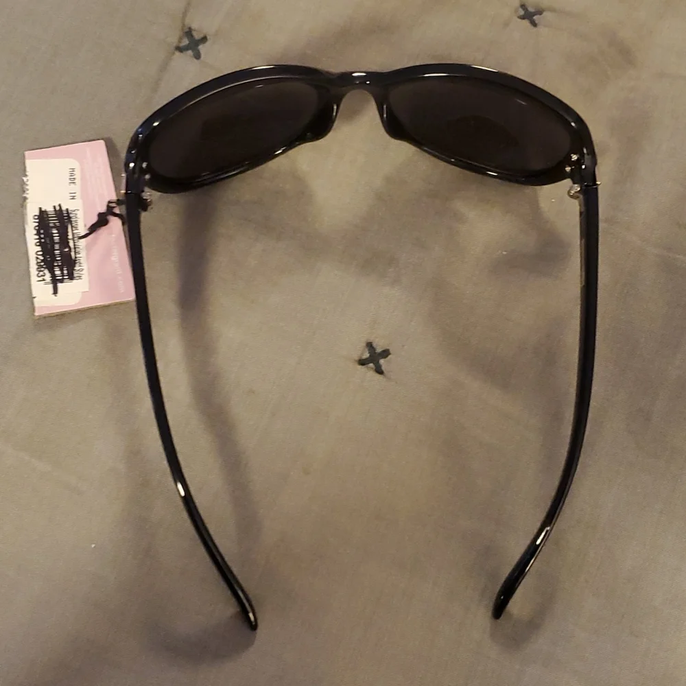 Foster Grant Sunnies - Picture 2 of 6